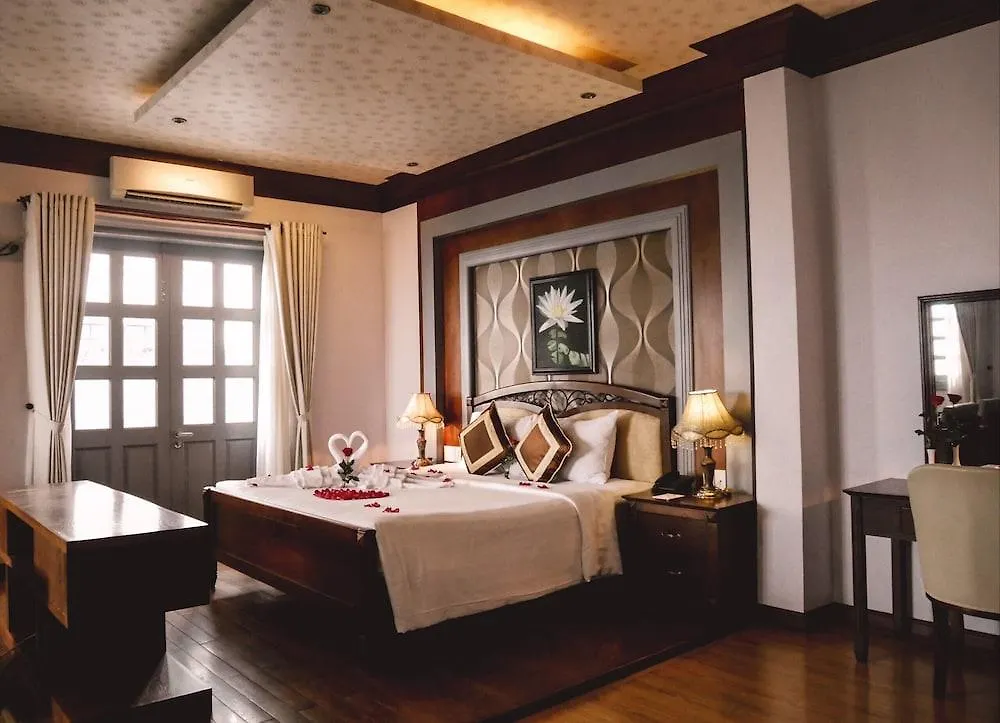 Rembrandt Hotel Nha Trang Vietnam