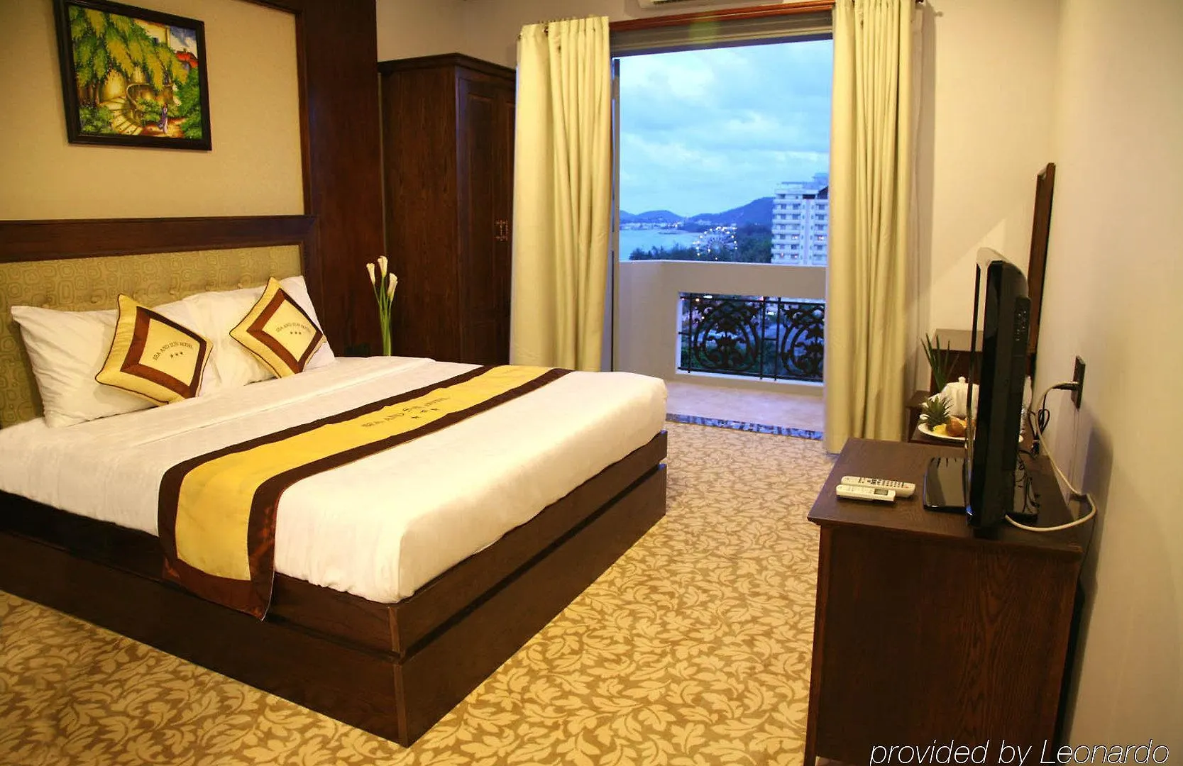 ***  Rembrandt Hotel Nha Trang Vietnam