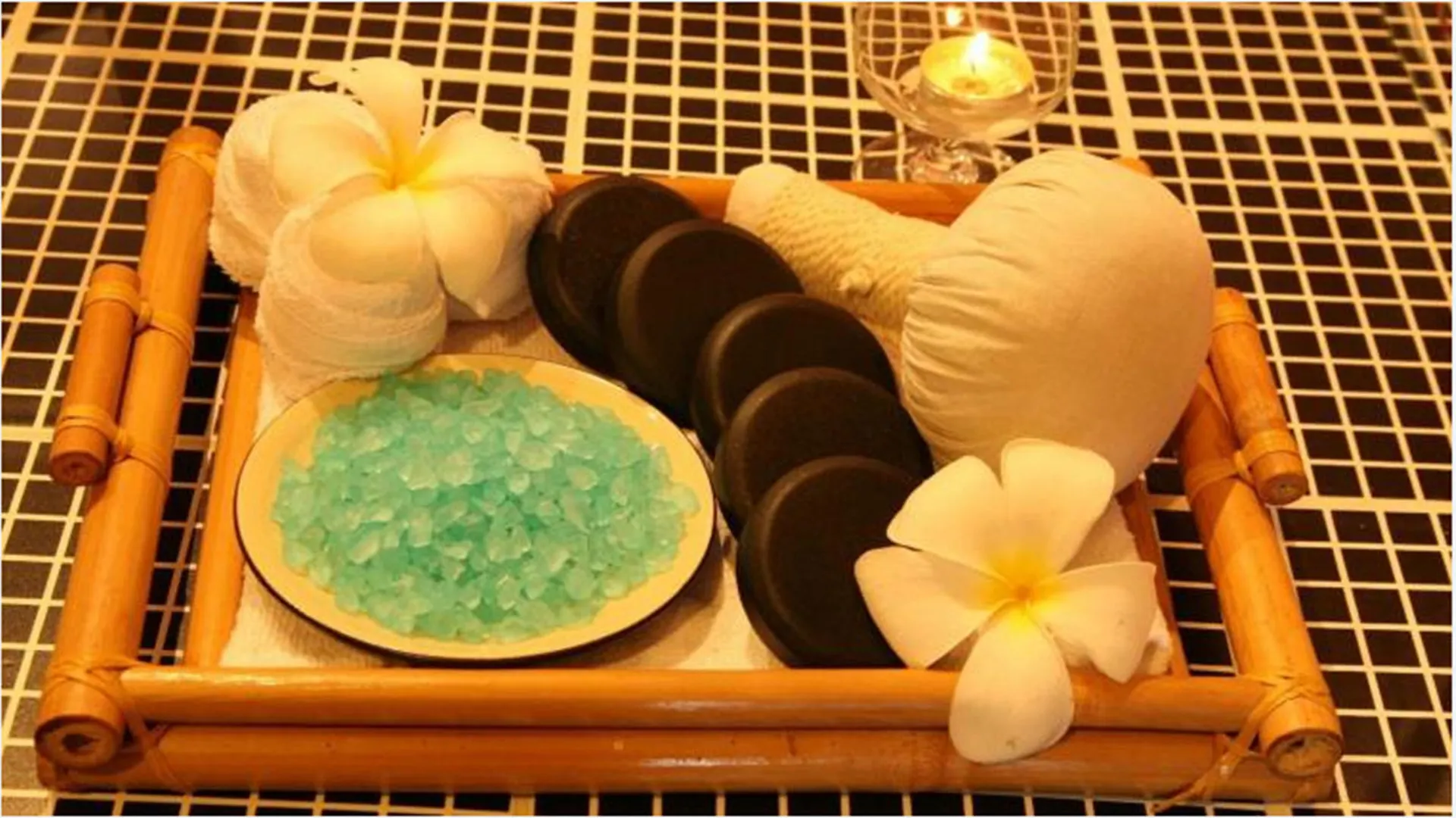 Rembrandt Hotel Nha Trang 3*,